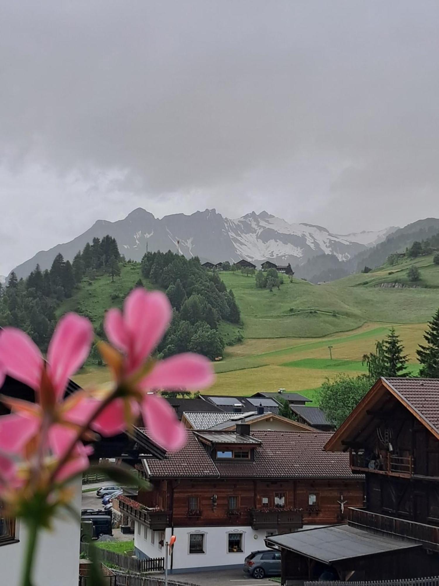 Ferienhaus Enzian Pragraten Bagian luar foto