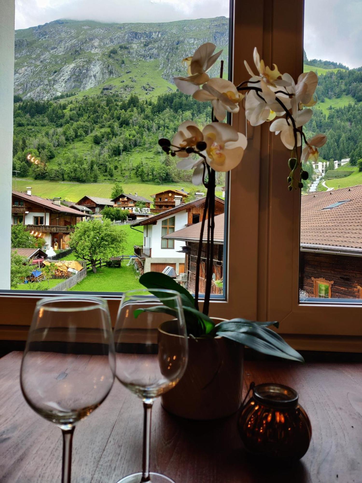 Ferienhaus Enzian Pragraten Ruang foto