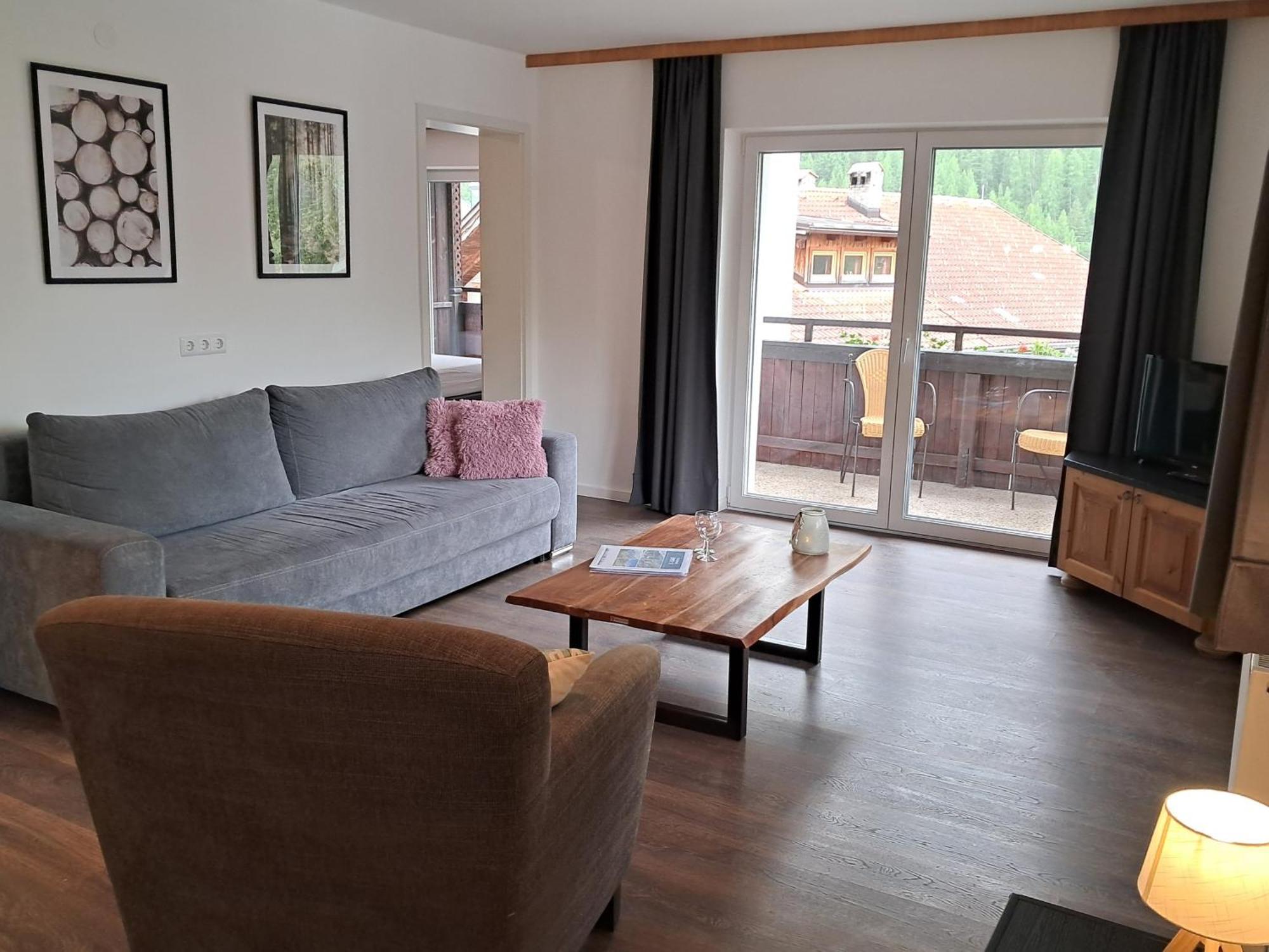 Ferienhaus Enzian Pragraten Ruang foto